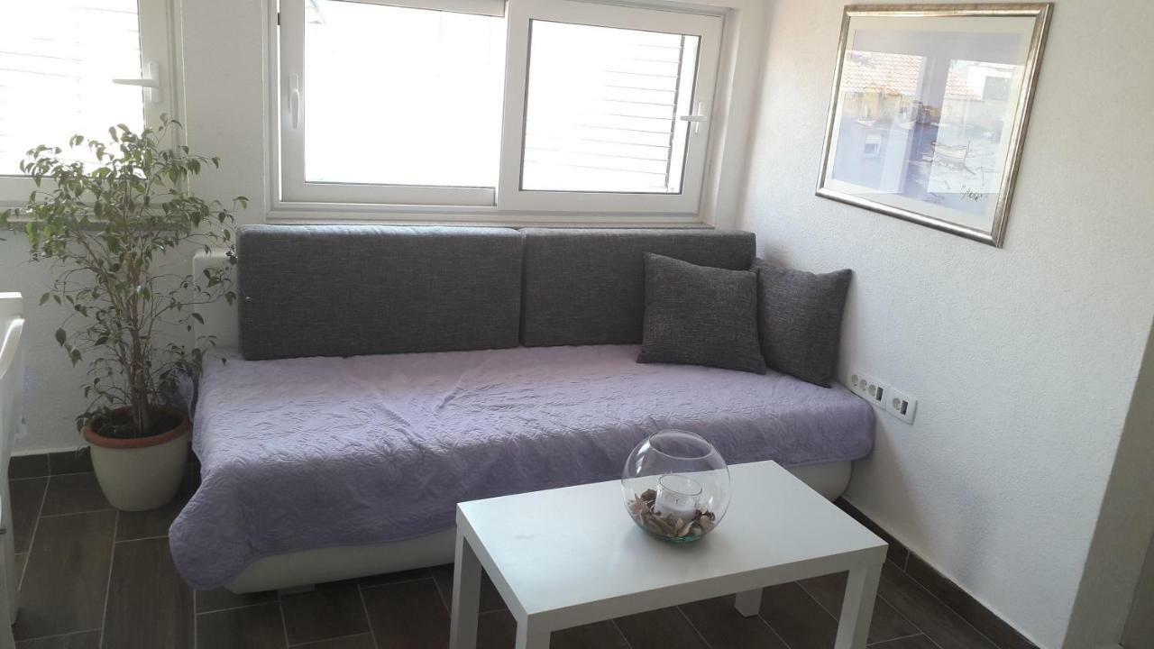 Apartmani Zilic Dugi Rat Exterior photo